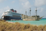 Disney Wonder and Flying Dutchman